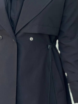 Two-button raincoat with elastic waist2