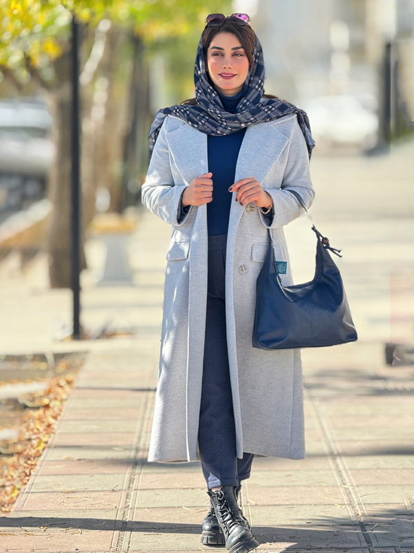 Long English collar footer2