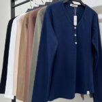 Button-down collar blouse5