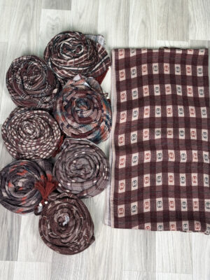 شال برشکا طرح دار 3017