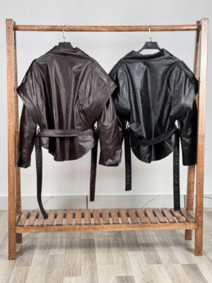 Two-piece leather jacket2
