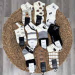 Patterned match socks1