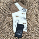 Patterned match socks2