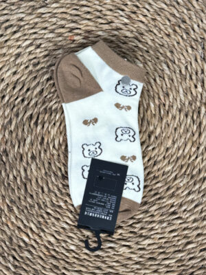 Patterned match socks2
