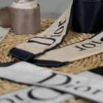 کمربند زنانه دیور 6011 رنگ مشکی و نسکافه ای