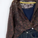 شومیز شیشه ای پری 10351 نمای جلو قهوه ای