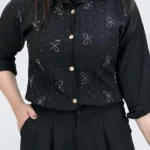 شومیز پاپیونی حریر 10325 نمای جلو مشکی