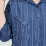 شومیز کوتاه راه راه نخی مدل 10332 یقه رنگ سرمه ای